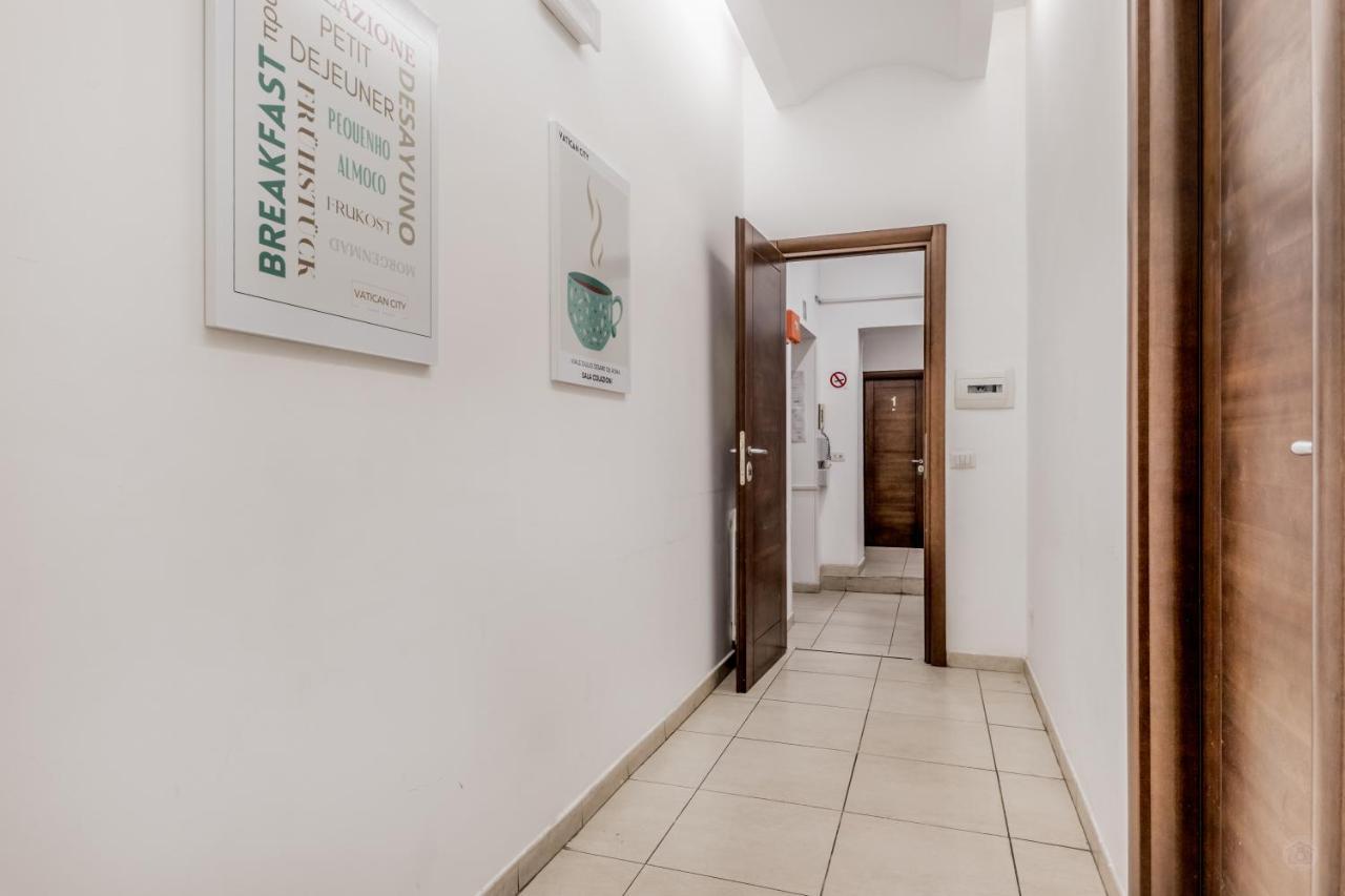Vatican City Guest House Rome Exterior photo